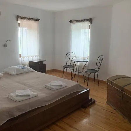 Bitez Oezel Havuzlu Muhafazakar 5+1 Ξενοδοχείο